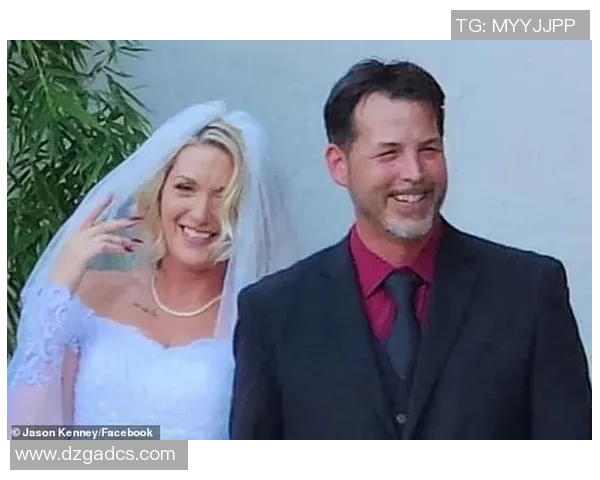 足球球星妻子背后的故事：她们如何影响丈夫的职业生涯与个人生活