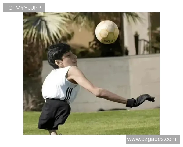 退役黑人足球明星回忆录：从绿茵场到社会变革的奋斗历程