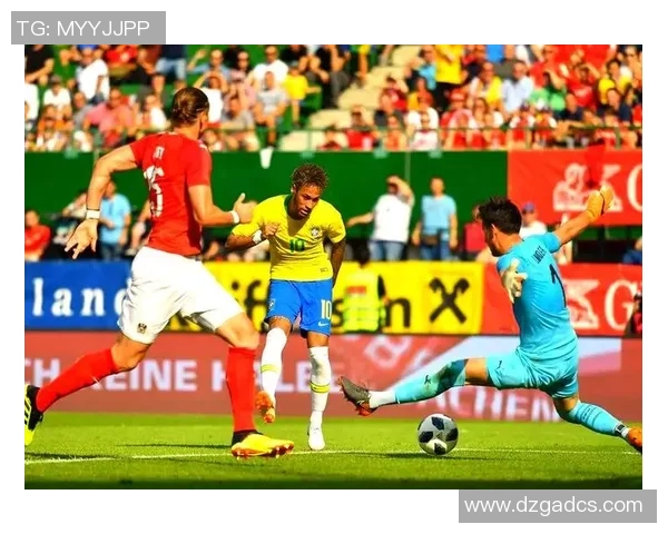 顶级球星是否都穿足球鞋揭秘不同场合与需求下的选择差异